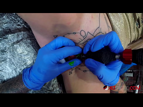 ❤️ Sully Savage oo aad u tattooed ayaa Kintirkeeda ku sawirtay tattoo ❌  Galmo  ☑